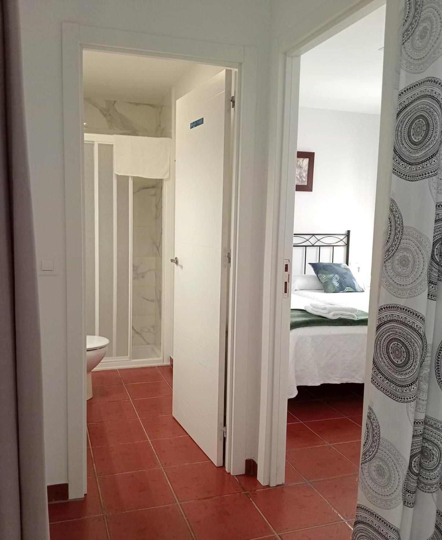 Apartamentos La Piedra En Pleno Centro Historico Con Dos Dormitorios Y Dos Banos Najera Exterior photo